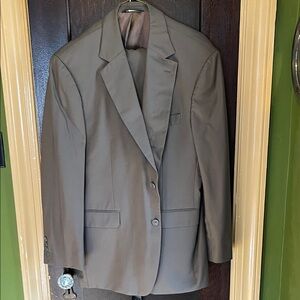 Brooks Brothers Men's Suit in Green/brown